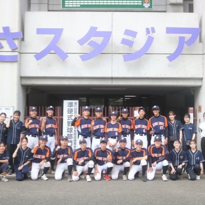 神戸大学医学部準硬式野球部 新アカウントです⚾️｜関西医歯薬リーグ1部所属｜プレーヤー・新1回生マネージャー大募集🌸｜部員19名・マネ10名で週3回活動中！｜DM・質問箱での質問待ってます！｜質問箱→ https://t.co/55rqPqiaF1