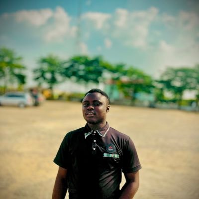 Ex oouite ||Banking and Finance Graduate ||Ui/Ux||Graphics Designer|| @manutd || video Editor ||Manchester United Fan❤️❤️|| 4k loading💃💃