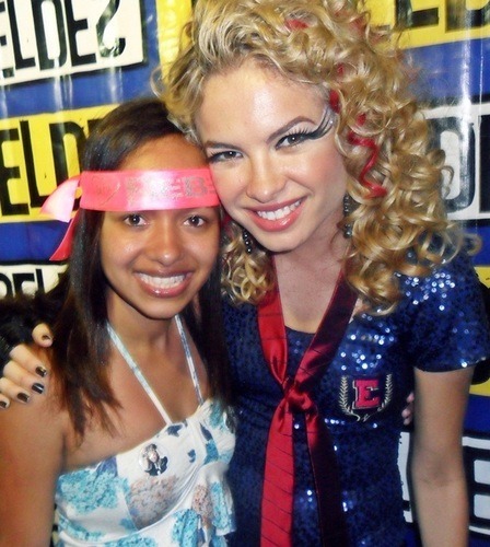 FC criado para: @Lua_Blanco @ChayLeao @Aguiarthur @melfronckowiak @MicaelBorges_ @sophiaabrahao @RebeldeGirls_fc 17/12/2011
madrinha: @DudaSandrini,