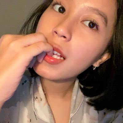 shhhhhna_'s profile picture. 