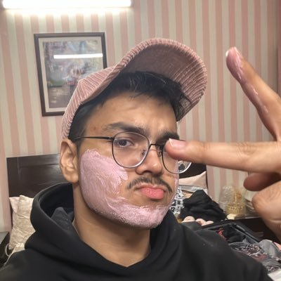 BaalaajK's profile picture. 👁👄👁