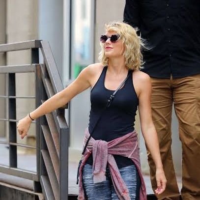 folkIovermore7's profile picture. no, this is a pizza 🍕 | taylor_lorde_adele