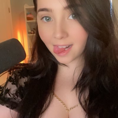 Jewelxo Profile Picture