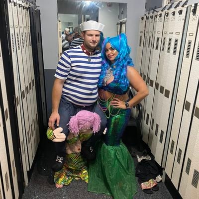 Medpet27's profile picture. Eternally owned Collard branded by @MistressEeclips in permanent chastity devoted slave patient pony pup  will do anything for mistress Eclipse 🏥💉❤