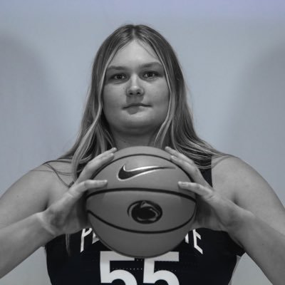 GracieMerkle's profile picture. Col 3:23, Family First! 6’6”