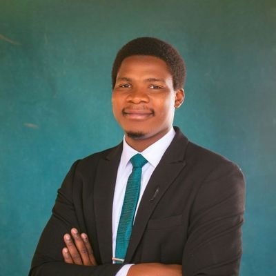 Medical Doctor || Aspiring Development Economist || #ABUAlumnus 👨🏽🎓 #Hausa
LinkedIn: https://t.co/2QejhgYImn