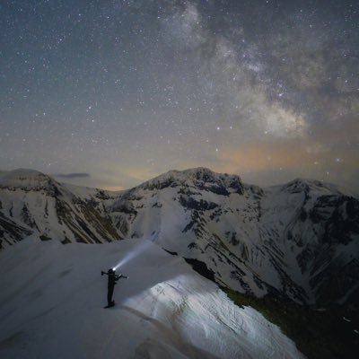 星アカです✨関東近辺、北海道多めです。カメラ:SONYα7RⅤ/α9/α7Ⅱ （天体改造機）レンズ:SONY,SIGMA 受賞歴:2021.2023Vixen星空フォトコンテスト入選 2020SONY星空フォトコンテスト入選 第17回ソニー月例オープンフォトコンテスト自由部門最優秀賞他