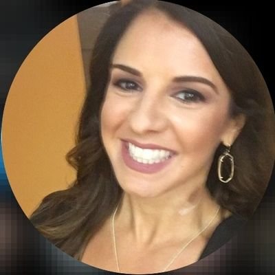 📺 Main sports anchor @nbcchicago 🎙️ host 670thescore also @nbeschicago @nbcsports 👋 Shout-outs Bookcameo 🗣️Witty Over Pretty Native Texan opinions-mine only