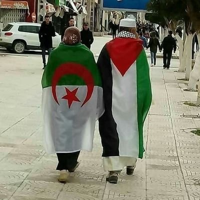 الحرية .. الجزائر في قلبي .... فلسطين عشقي وتحريرها وتحرير الأقصى  عقيدة ...اللهم استعملنا ولا تستبدلنا