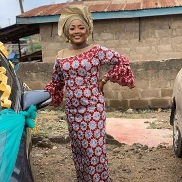 Olawepoeliza's profile picture. B Agric. Agricultural Extension and Rural Development | Wife ⭐⭐
Available for Virtual Assistant|| Account PR
  ⛺ #camper4life #camper4life
