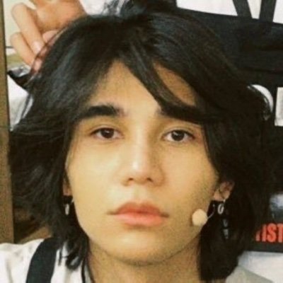 20↑ | —— ᴍʏ ʜᴀᴘᴘɪɴᴇꜱꜱ @jeffsatur วรกมลแปลว่าใจดี♡🌻 | “ถ้าคุณชื่อว่าคุณวันเสาร์ ผมรักคุณไม่มีข้อแม้”🪐❤️