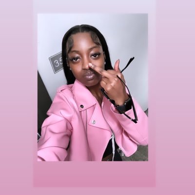 IM REALLY ON HERE TO SHARE MY LIL CONTENT 😜 OF 🙃 GO SUB 🫶🏾 THANKK YOU ! BUT TRYNAAA SEEE WHA THE HYPE FOR TWITT 😇