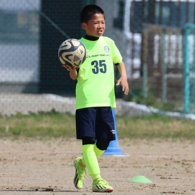 宮城県富谷市在住です！
サッカーとサラブレッド（競走馬）をこよなく愛しております😊
小学4年生の息子、小学1年生の娘がおります。

息子はサッカーをしており、宮城県FCリベルタjrに所属しながら下記スクールへも参加させて頂いております。
ベガルタ仙台アドバンススクール
娘は新体操ジュニアクラスに所属しております。