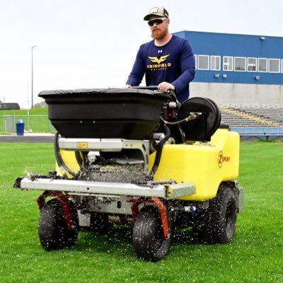 Fairfield Community Schools District Groundskeeper 2023 SFMA Pattern Contest Winner. 2023 Pioneer Fields of Excellence Award