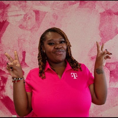 Mom👩👧👧| Threat Response Analyst| Just a southern girl thriving in Seattle🤗🌲| Cybersecurity Law Student| Opinions are my own| #BLM|