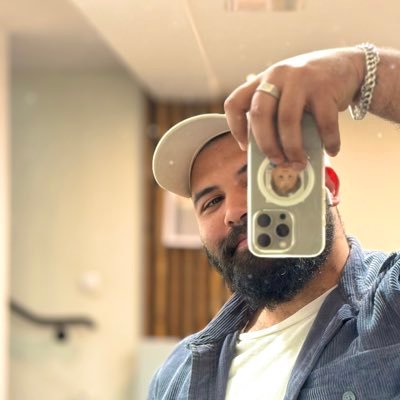 LukasPoupi's profile picture. ✈️🇷🇪🇫🇷🇩🇪🇪🇸🇮🇹🇬🇧🇨🇦🇧🇪🇳🇱✈️ 🏉❤️