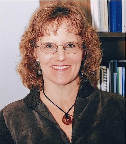Blogger: https://t.co/YUa7NpoS2f. Former business magazine managing editor, longtime newspaper columnist and features editor. Mother & gramma.