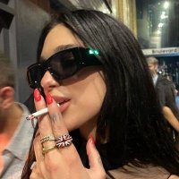 Beatriz (@beatrizcoment) 's Twitter Profile