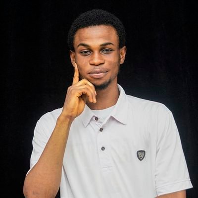 Junior Ui/UX designer👨‍💻| Student of O. A. U