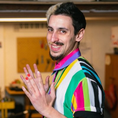Actor.Bohemian Garrulo asqueado por la sociedad. humorismo. INSTA: @elbadfunny