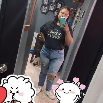 KarlaAgustin15's profile picture. 