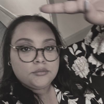 28 | OWENN stan 🌻🌹 a taylor swift fan account 💎 she/her 🫶🏽 ‘06 swiftie 💚 pathological people pleaser ✨TS x1 OWENN x5