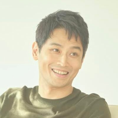 俳優。日々是好日に~😁 ◉TV 『仮面ライダーガッチャード』『DOCTORS』『金田一少年の事件簿』『湯けむりウォーズ』◉映画『クロノスジョウンターの伝説』『燃えよ剣』『うさぎ追いし』◉舞台『ふるあめりかに袖はぬらさじ』『奇跡のメロディ』『バッファローの月』『アナザーカントリー』