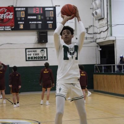 6’5 freshman Mamou high Starts varsity Basketball Football Track( jumps 6’2)