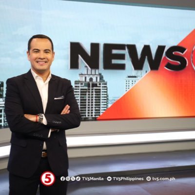 News anchor @news5everywhere @tv5manila Sports commentator @pbaconnect Managed by @starmagicphils 📲 Nenette +63 917 873 0499 ✉️drei_felix@yahoo.com