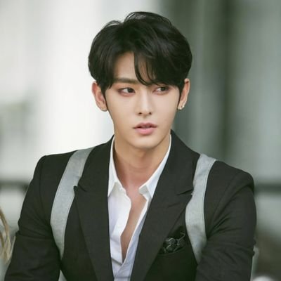 Motivational speaker, Crypto enthusiast, Trader
WMGGP3VL WMGGP3VL GDQG5T5H EMAKQUPY L4N3D8DW