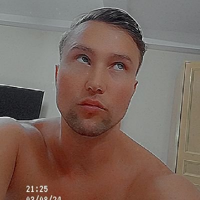 Enjoy the life. Life is full of surprises.
Investor. Artist.
TikTok: yes_or_no_enjoy_100