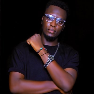 @kieMediaent🔥|| CLUB DEEJAY & EVENTS DEEJAY ||Graphics Designer|| djkie@gmail.com || 📲+256750086277 || #Arsenalfan || created to create✌️|| 🇺🇬is my country