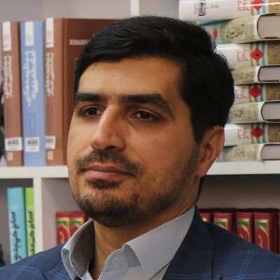 دکترای حقوق عمومی و معلم حقوق در دانشگاه شهیدبهشتی/وکیل دادگستری/ شیفته اندیشه و منش شاگرد انقلابی امام روح الله که یک ملت بود برای ملت ما