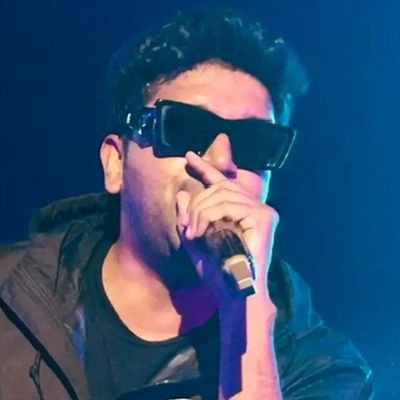 King of my heart ❤️ @Guruofficial
Hey Guru ❤️ What's up
Love You ❤️
The sweetest gift of my life from God to give him (GR) in my life 🙌🏻♥️