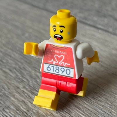 NIHR ACF Plastic Surgery ST3 @LeedsHospitals | Interested in #Academic #PlasticSurgery #MedTech #MedEd | Running the 2024 London Marathon for @TheBHF