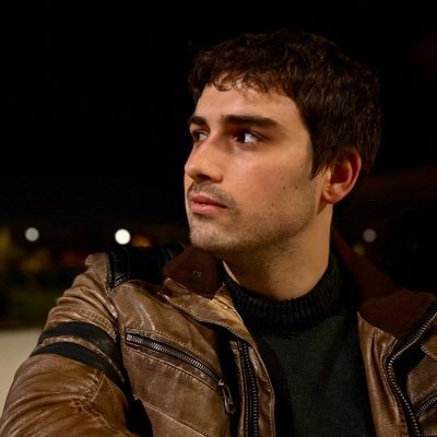 0x000E/0x000A/0x07CE. F1. Ingeniero de computadores. En algún lugar del mundo 🤘