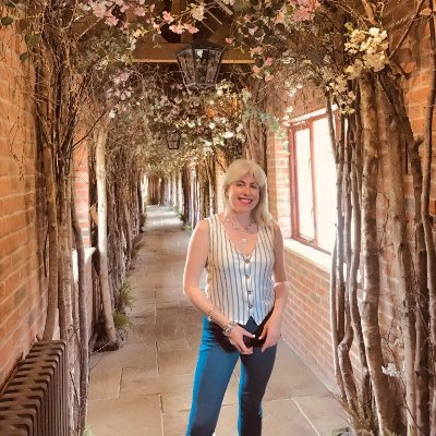 Senior Content Editor, @flotracker. Freelance journalist. Essex woman and mother of boys.