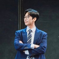 율이 (@yydragonreverse) 's Twitter Profile