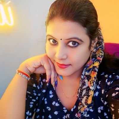 Shrutithakur_IN Profile Picture