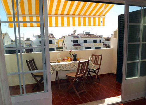 Praiadalota's profile picture. Cosy townhouse for rent in East Algarve, Portugal.  Bonita casa para alugar no Algarve. A casa e localizada na melhor praia no Leste do Algarve, Praia da Lota.