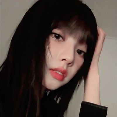@yoonbaeby10 back up | 
@GirlsGeneration @RVsmtown @aespa_official 
• @linglingsirilak @ormmormm