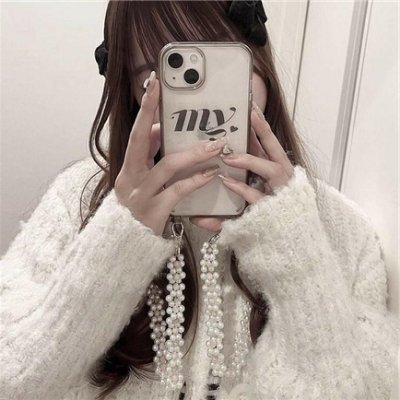 ねこみたいな女子。普通のお仕事33歳。男友達も彼氏もいないのでTwitterで泊めてくれる人募集してみる！地方住み▶https://t.co/msQRVhcTZN