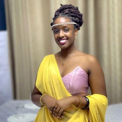 _inema_'s profile picture. Je puis tout par Celui qui me fortifie 💛