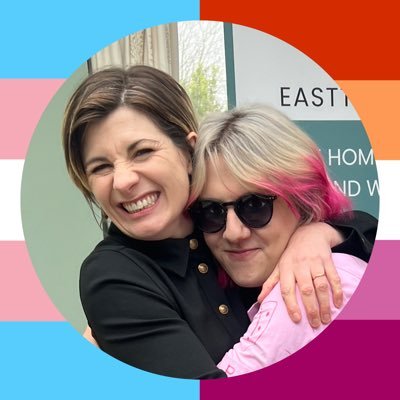 19•girlboss•autistic•cosplayer•multifandom•IN LOVE WITH JODIE WHITTAKER💖•”needy and a bit feral” •“you’re so beautiful”•met jodie three times•PRIV: @tessromana