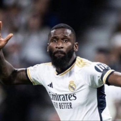 r411__ed's profile picture. 