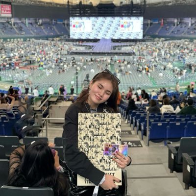 belle_olay's profile picture. swiftie