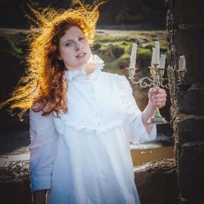 Scottish comedian/writer/actor with confusing accent, absolutely not insecure about it. She/her. Fringe '24 tix here https://t.co/ERm2f0BVEd