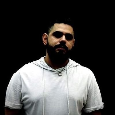 KRAKEN PRJ is a project born in 2001. Known for having collaborated with great artists of the dance music scene. Also known as ghost producer and remixer.