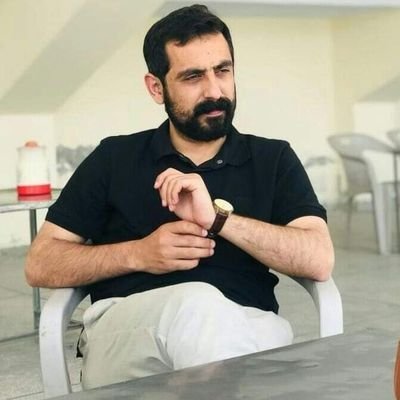 WannabeFarhan's profile picture. ~more like a student than a teacher~