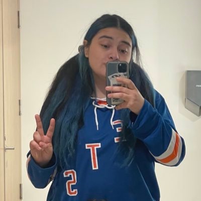 the new york mets taught me at a young age to never trust men. || main: @_nananadia #lgm 🧡💙